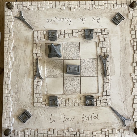 Hen Feathers Paris Checkers Set - Picture 10 of 15